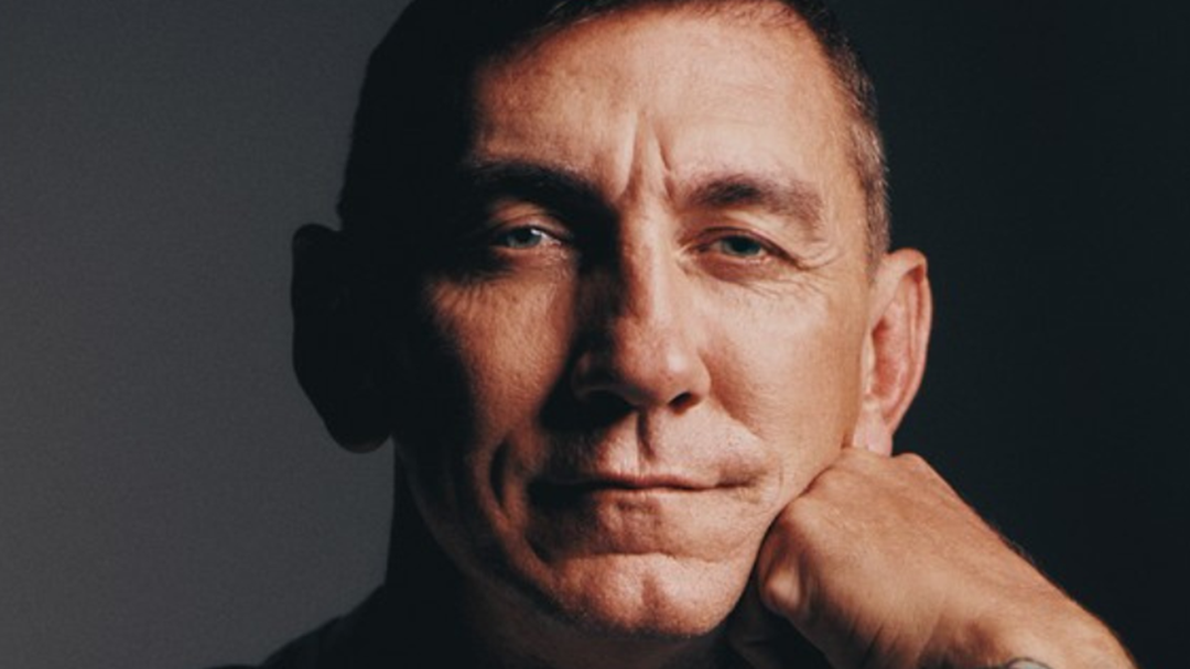 Article heading image for “I Thought My Body Was Just Giving Up” Mat Rogers Talks About His Autoimmune Disease 
