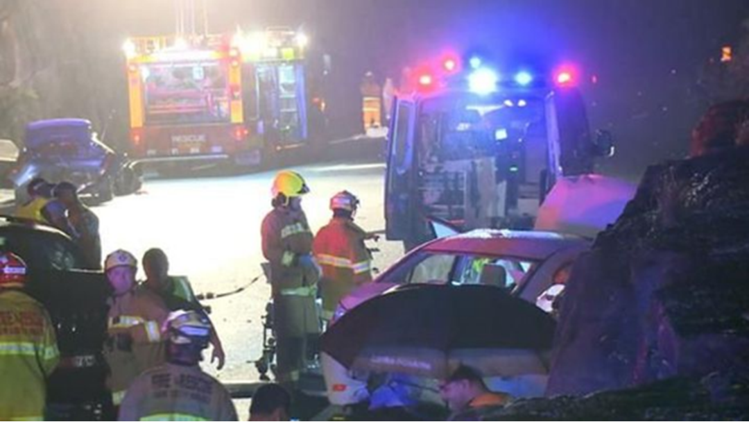 Article heading image for COWAN: 10 Injured in Seven-Car Pile Up