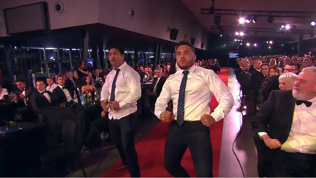 Article heading image for Dally M Awards Brought To Their Feet As Players Perform Haka In Roger Tuivasa-Sheck's Honour