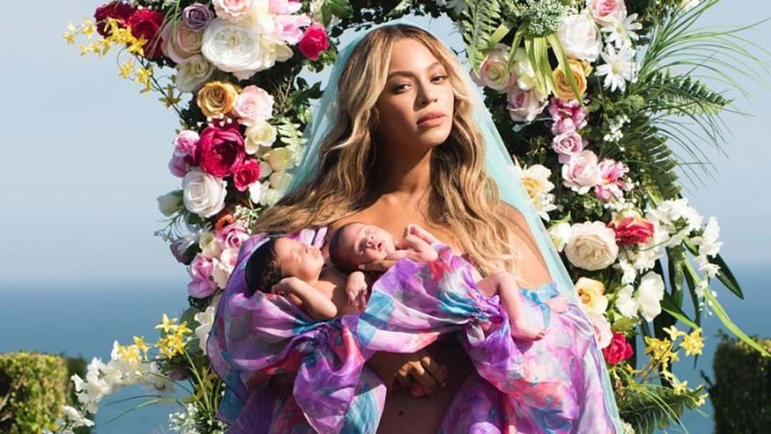 Beyoncé Has Shared A Rare Photo With Twins Rumi And Sir Hit Network 