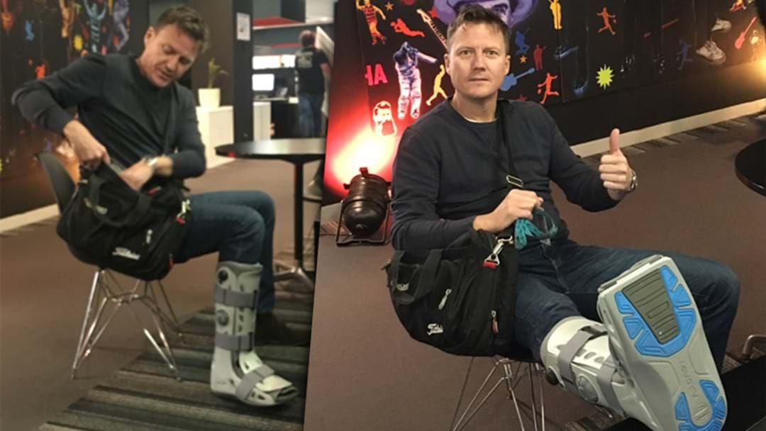 Article heading image for Bill Roasts James 'Flog' Brayshaw For Rocking Up In A Moon Boot!