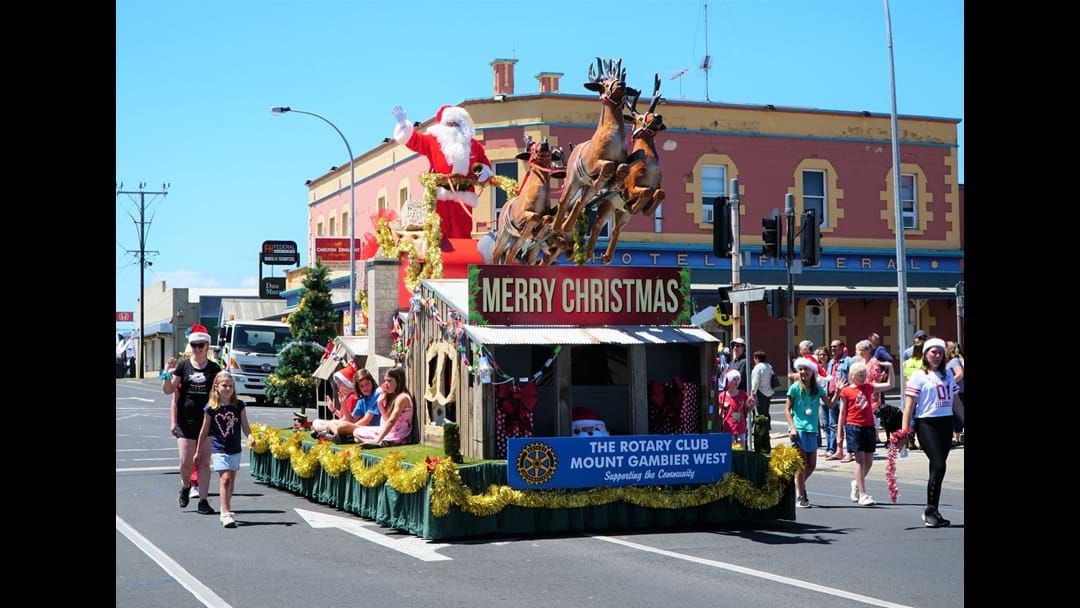 Article heading image for COVID-19 changes Christmas Parade plans