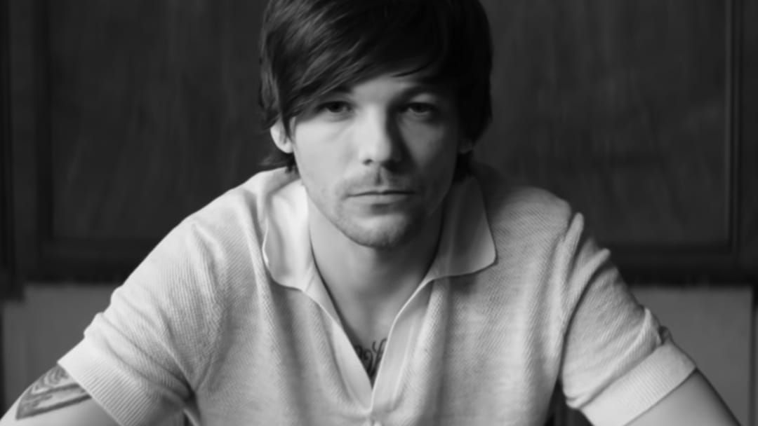 Article heading image for Louis Tomlinson Debuts Heartbreaking Video To Honour His Late Mum & Sister