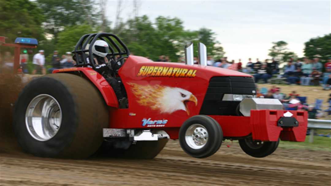 Article heading image for Trayning Tractor Pull and Burnouts