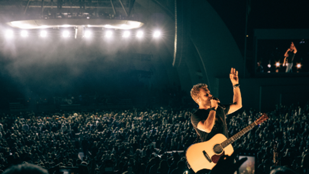 Article heading image for Dierks Bentley Wraps “Can’t Miss” 2018 Tour at Sold-Out Hollywood Bowl 