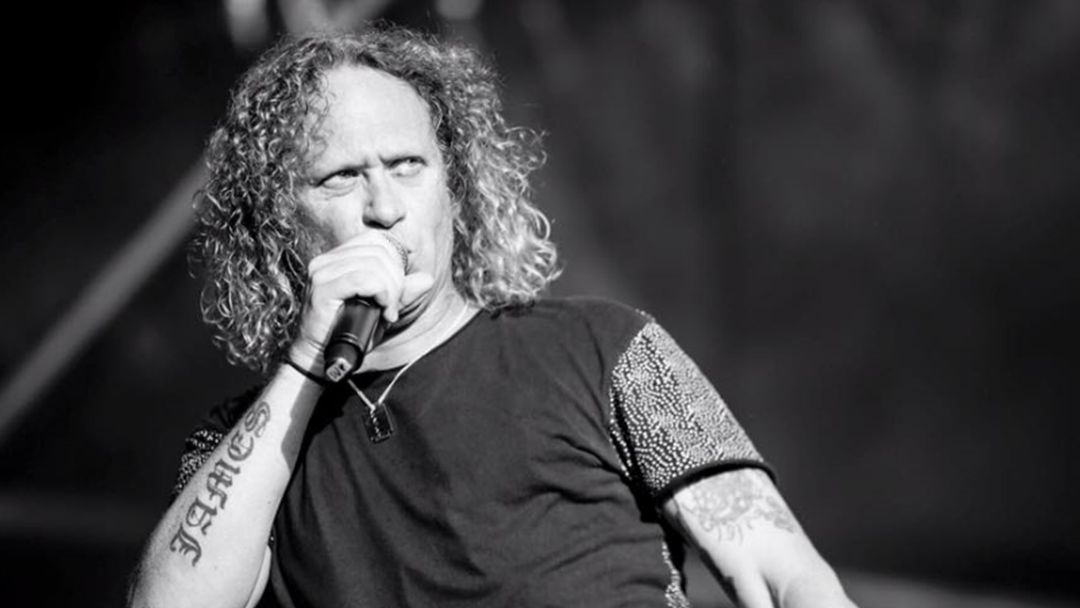 Article heading image for The Screaming Jets Singer Dave Gleeson Looks Back At The Time He Interviewed Chris Cornell 