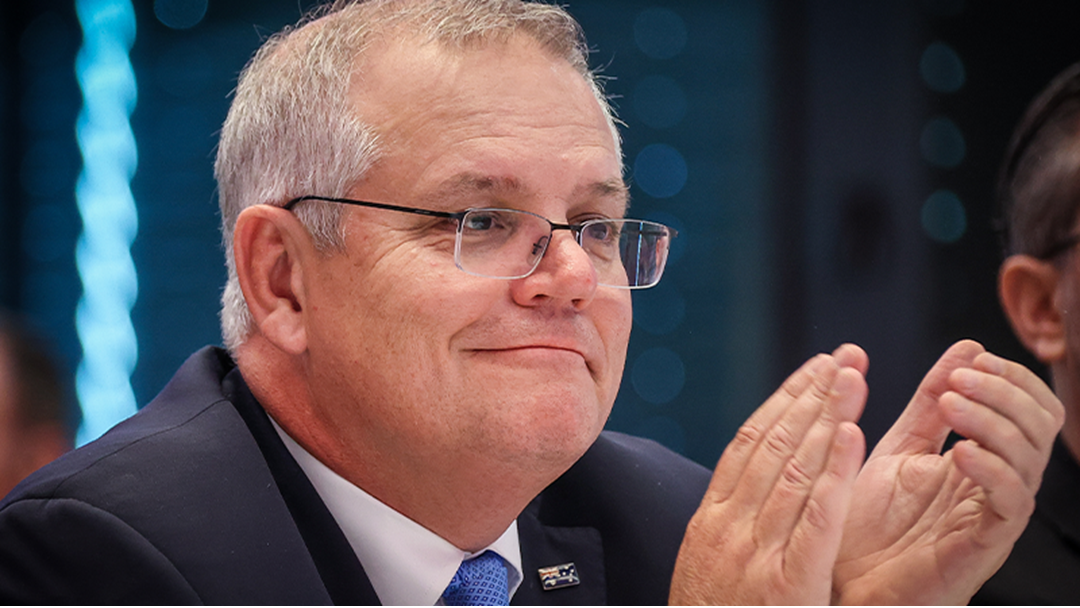 Article heading image for PM ScoMo Calls Jay and Dave and Talks Covid 19, The Olympic Games, Mackay and the Whitsundays and Even Talks About Smelling Ants!